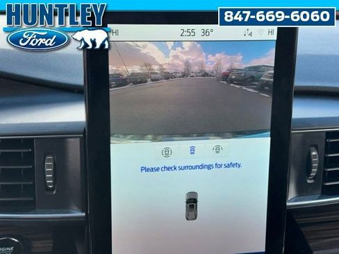 Used 2023 Ford Explorer Limited AWD/4WD image 29