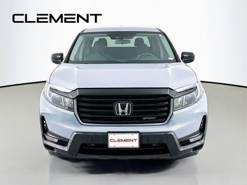 Used 2023 Honda Ridgeline Sport image 3