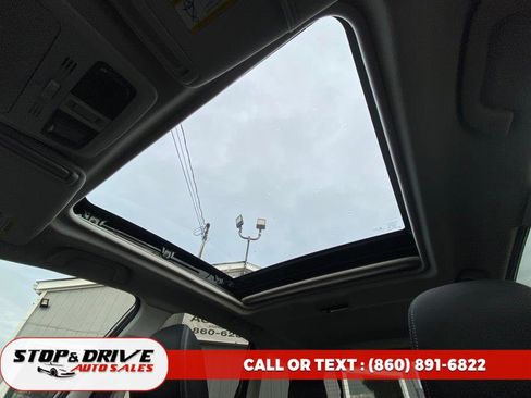 Used 2015 Subaru Forester 2.5i Limited image 16