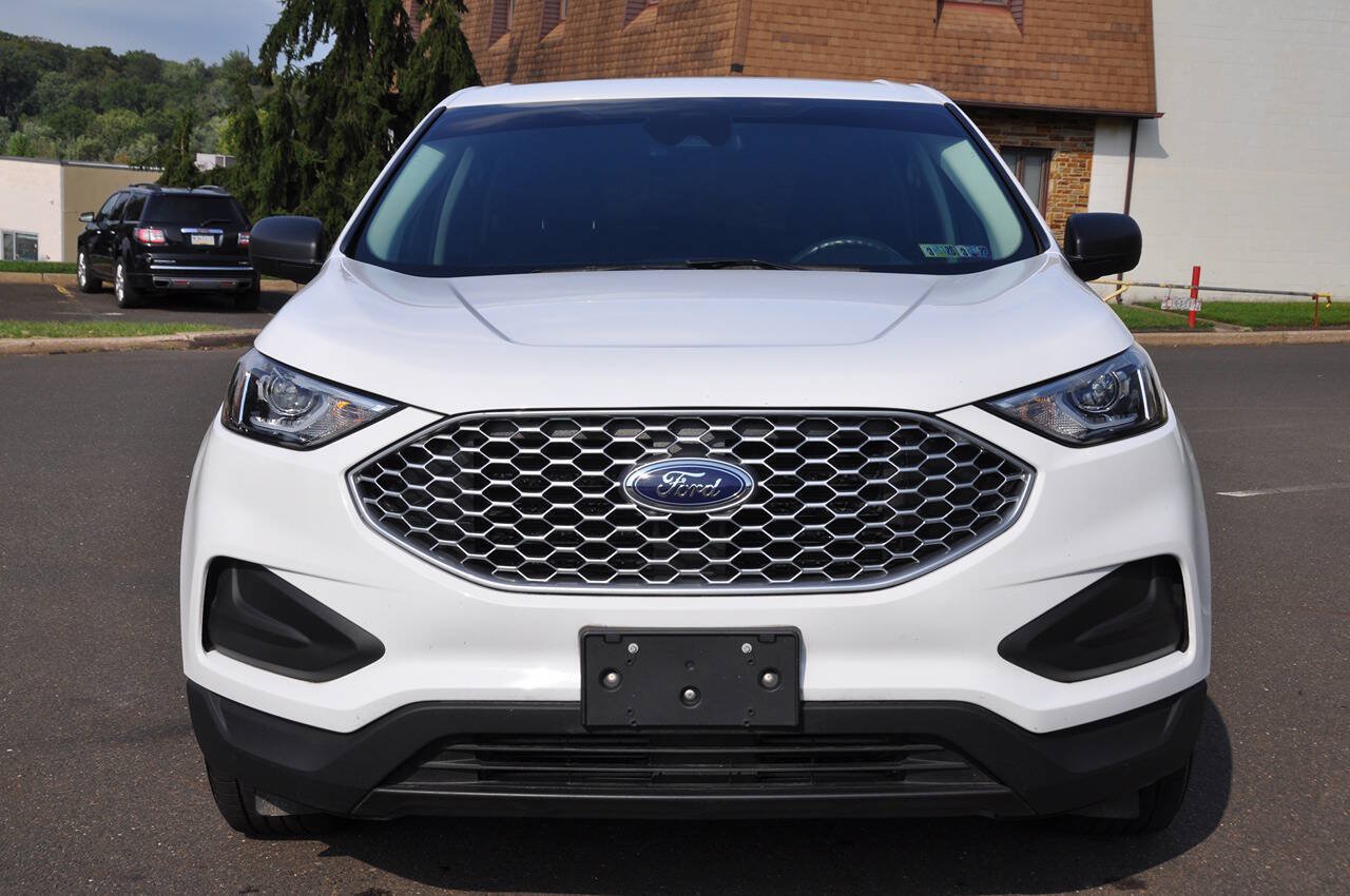 Used 2023 Ford Edge SE AWD/4WD image 4