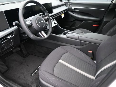 New 2026 Hyundai Sonata SEL image 9