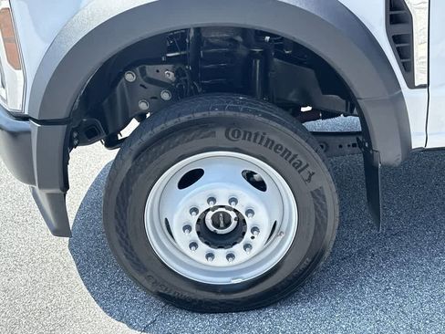 New 2024 Ford F550 XL image 21