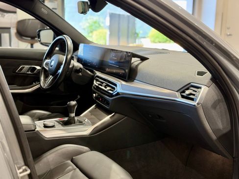 Used 2023 BMW M3 RWD image 45