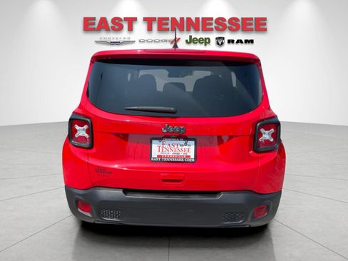 Used 2020 Jeep Renegade Sport FWD image 4