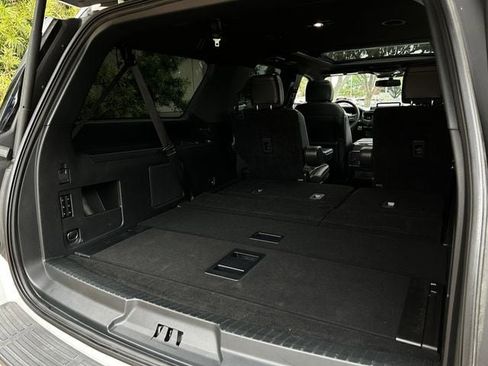 Used 2023 Ford Expedition Max Platinum RWD image 35