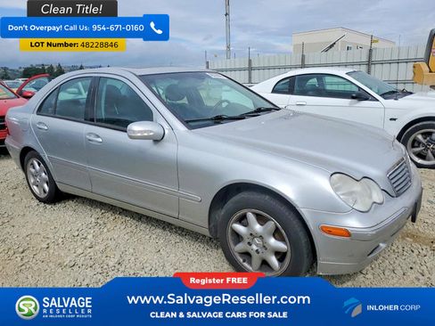 Used 2001 Mercedes-Benz C 320 Sedan image 5