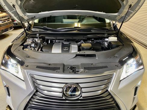 Used 2019 Lexus RX 350 FWD w/ Navigation Package image 18