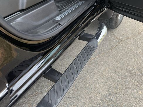 Used 2025 Chevrolet Silverado 2500 LT w/ Z71 Chrome Sport Edition image 32