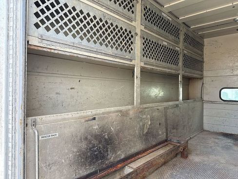 Used 2024 Ford F450 XL w/ XL Chrome Package image 10