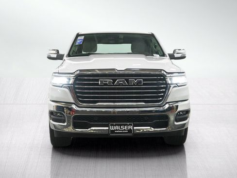 Used 2025 RAM 1500 Laramie AWD/4WD image 8