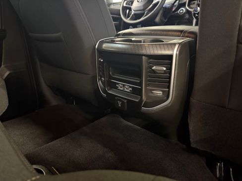 Used 2025 RAM 2500 Big Horn AWD/4WD image 20