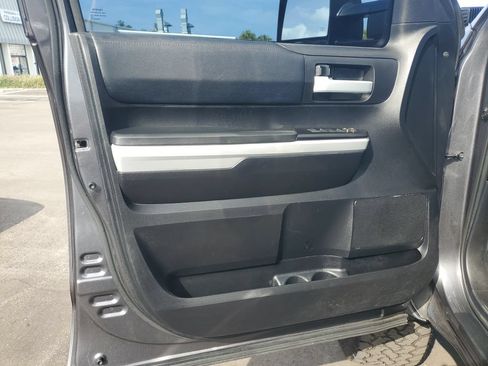 Used 2021 Toyota Tundra SR5 w/ TRD Off-Road Package AWD/4WD image 26
