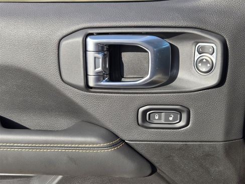 New 2026 Jeep Wrangler Unlimited Sahara image 24