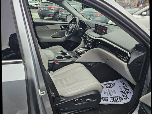 Used 2022 Acura MDX SH-AWD w/ Technology Package image 8