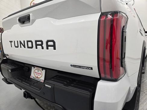 New 2026 Toyota Tundra Limited AWD/4WD image 36