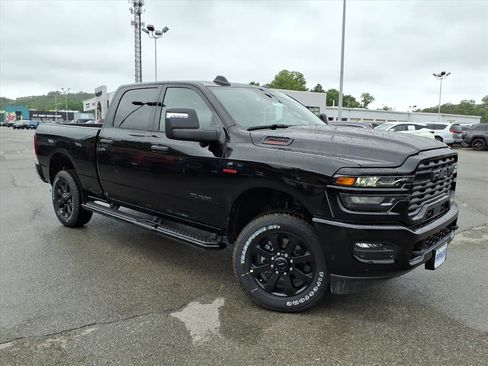 New 2026 RAM 2500 Big Horn AWD/4WD image 2