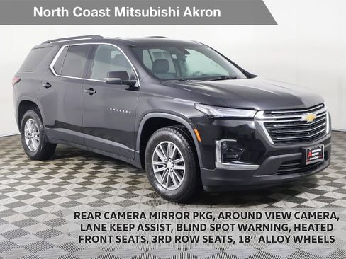 Used 2023 Chevrolet Traverse LT w/ Rear Camera Mirror Package AWD/4WD image 1