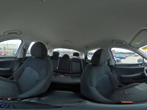 Used 2025 Kia K5 LXS image 37