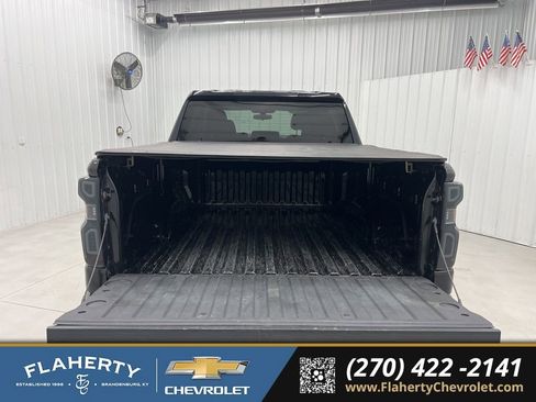 Used 2022 Chevrolet Silverado 1500 LT image 20