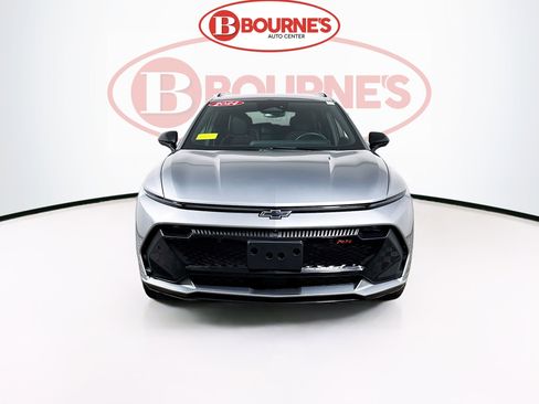 Used 2024 Chevrolet Equinox EV RS image 5