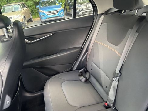 Used 2026 Kia Niro LX FWD image 34