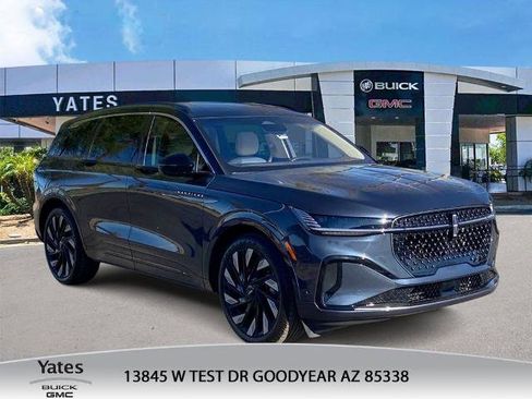 Used 2024 Lincoln Nautilus Black Label w/ Jet Appearance Package (87T) image 1