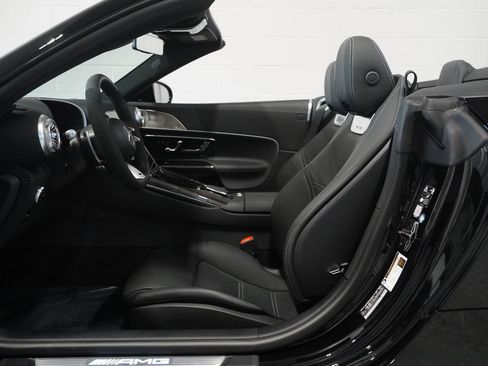 Used 2024 Mercedes-Benz SL 55 AMG 4MATIC w/ Driver Assistance Package image 14