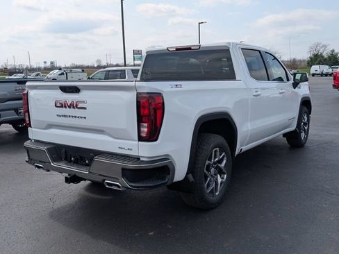 New 2026 GMC Sierra 1500 SLE AWD/4WD image 8