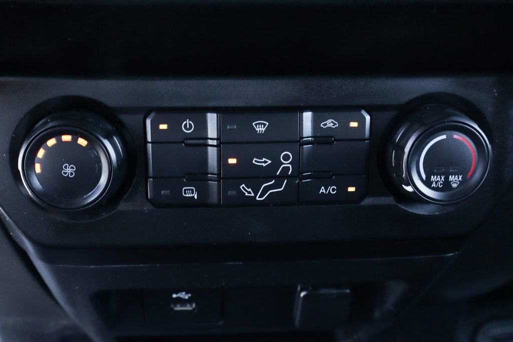 Used 2019 Ford F550 2WD Regular Cab Super Duty image 37