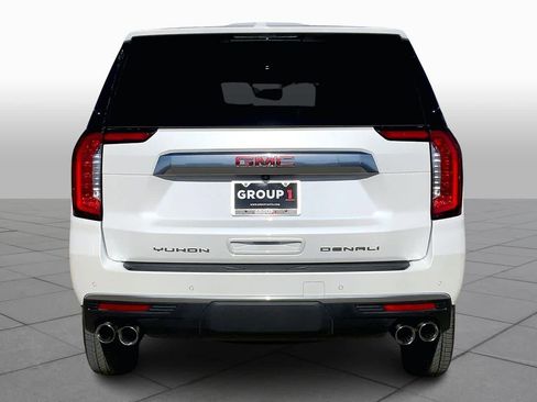 Used 2023 GMC Yukon Denali image 4