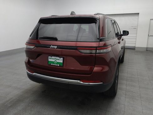 Used 2022 Jeep Grand Cherokee Limited 4xe image 7