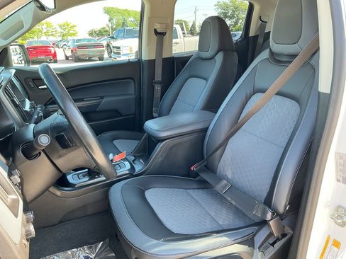 Used 2022 Chevrolet Colorado Z71 AWD/4WD image 11