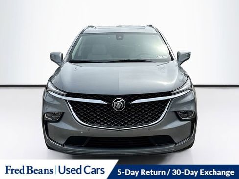 Used 2024 Buick Enclave Avenir w/ Avenir Technology Package AWD/4WD image 2