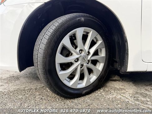 Used 2018 Nissan Sentra SV image 23