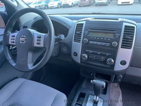 Used 2015 Nissan Xterra X RWD image 15