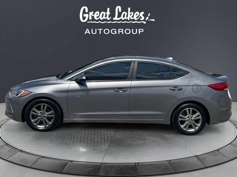 Used 2018 Hyundai Elantra Value Edition FWD image 2