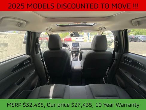 New 2025 Mitsubishi Eclipse Cross SE image 24