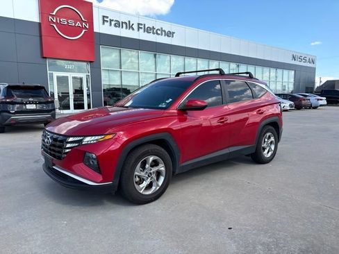 Used 2022 Hyundai Tucson SEL FWD image 1