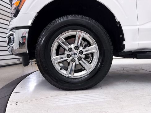 Used 2024 Ford F150 XLT w/ FX4 Off-Road Package AWD/4WD image 15