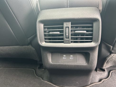 Used 2025 Nissan Murano SL AWD/4WD image 15