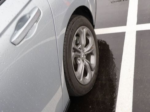 Used 2024 Honda Accord EX image 12