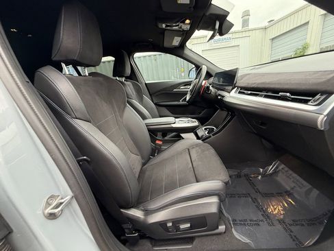 Used 2024 BMW X2 M35i AWD/4WD image 23
