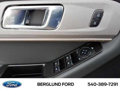New 2026 Ford Explorer Active AWD/4WD image 14