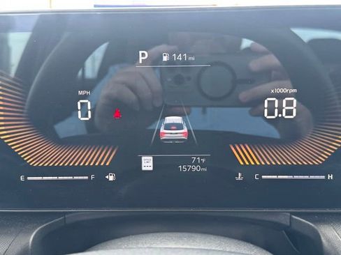 Used 2025 Kia K4 LXS image 11