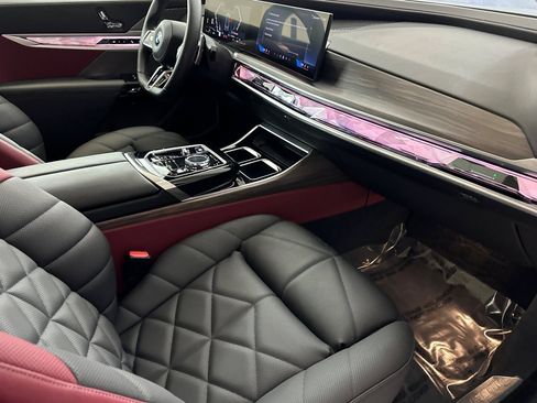 Certified 2023 BMW 740i image 33