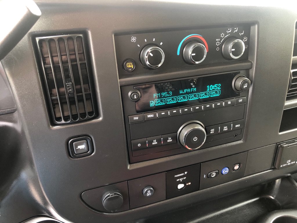 Used 2024 GMC Savana 2500 w/ Driver Convenience Package RWD image 28