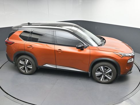Used 2021 Nissan Rogue SL w/ Premium Package FWD image 35