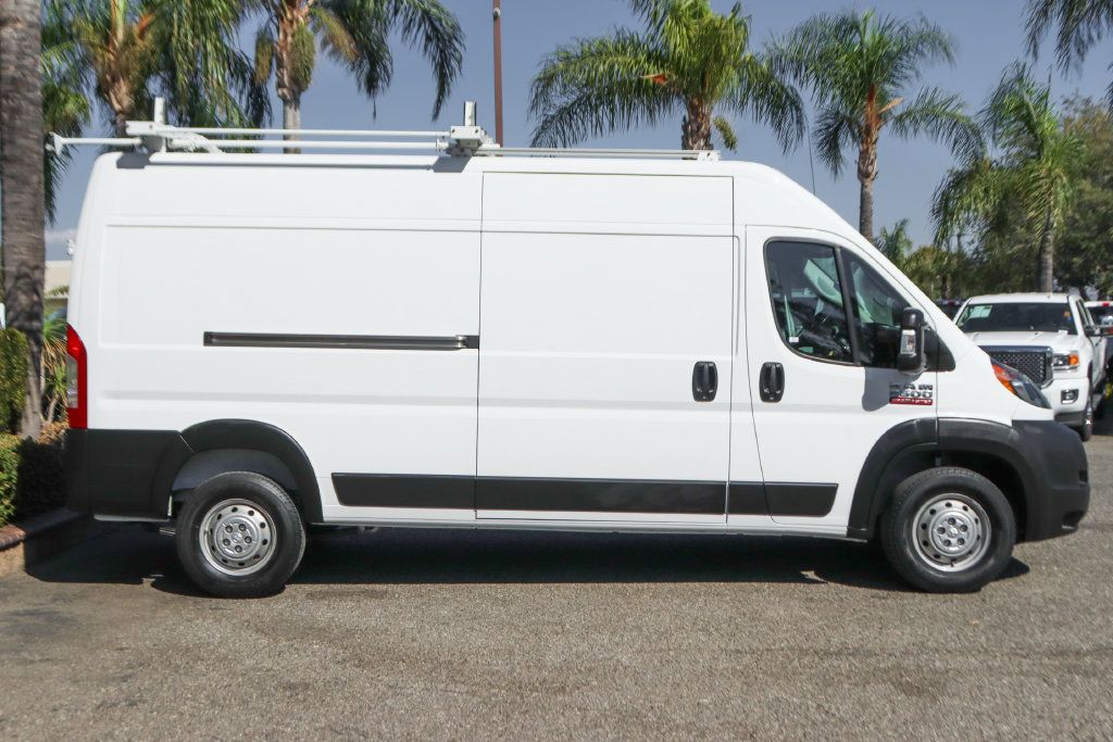 Used 2021 RAM ProMaster 2500 w/ Convenience Group FWD image 12