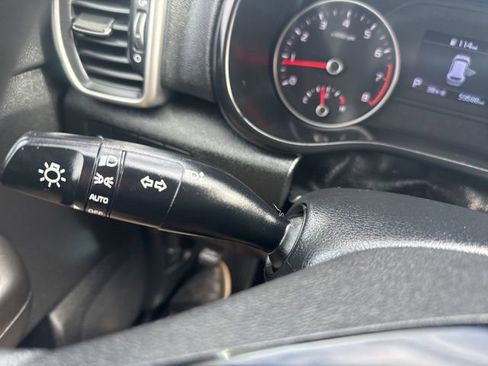 Used 2022 Kia Sportage LX image 26