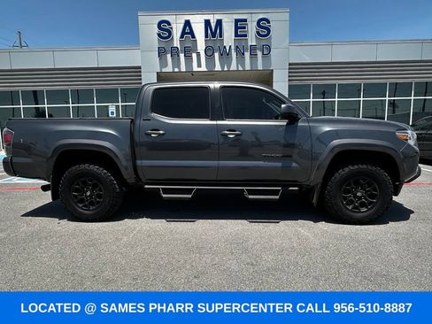 Used 2021 Toyota Tacoma SR5 RWD image 2